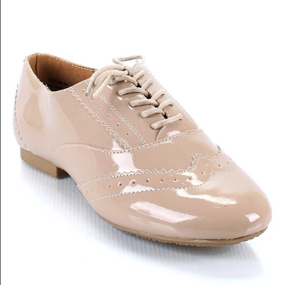 Shoes - Nude Oxford shoes